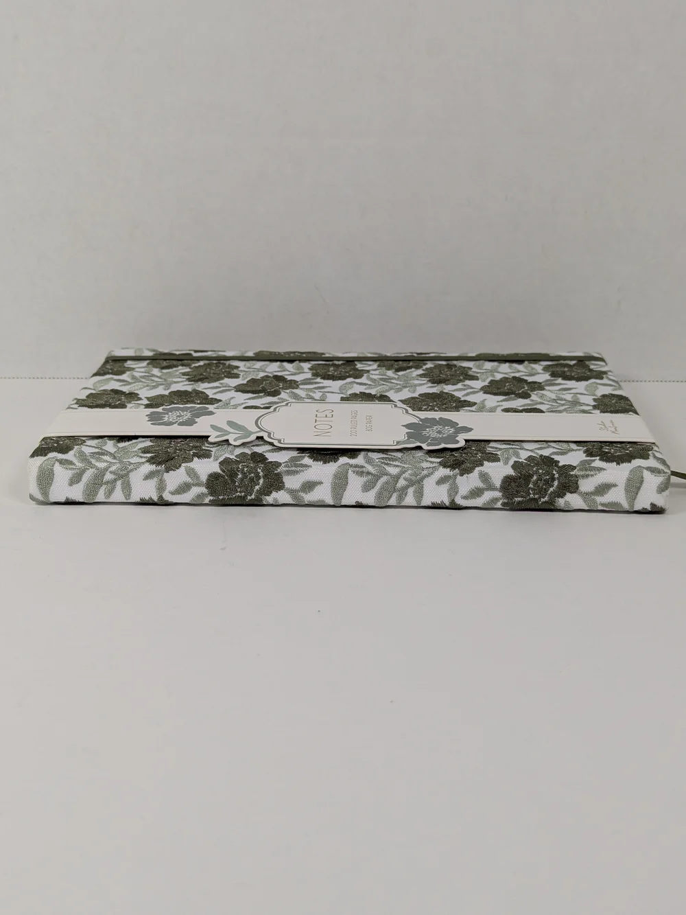 Studio Montrose Floral Hardcover Notebook Journal Green White 200 Ruled Pgs NWT
